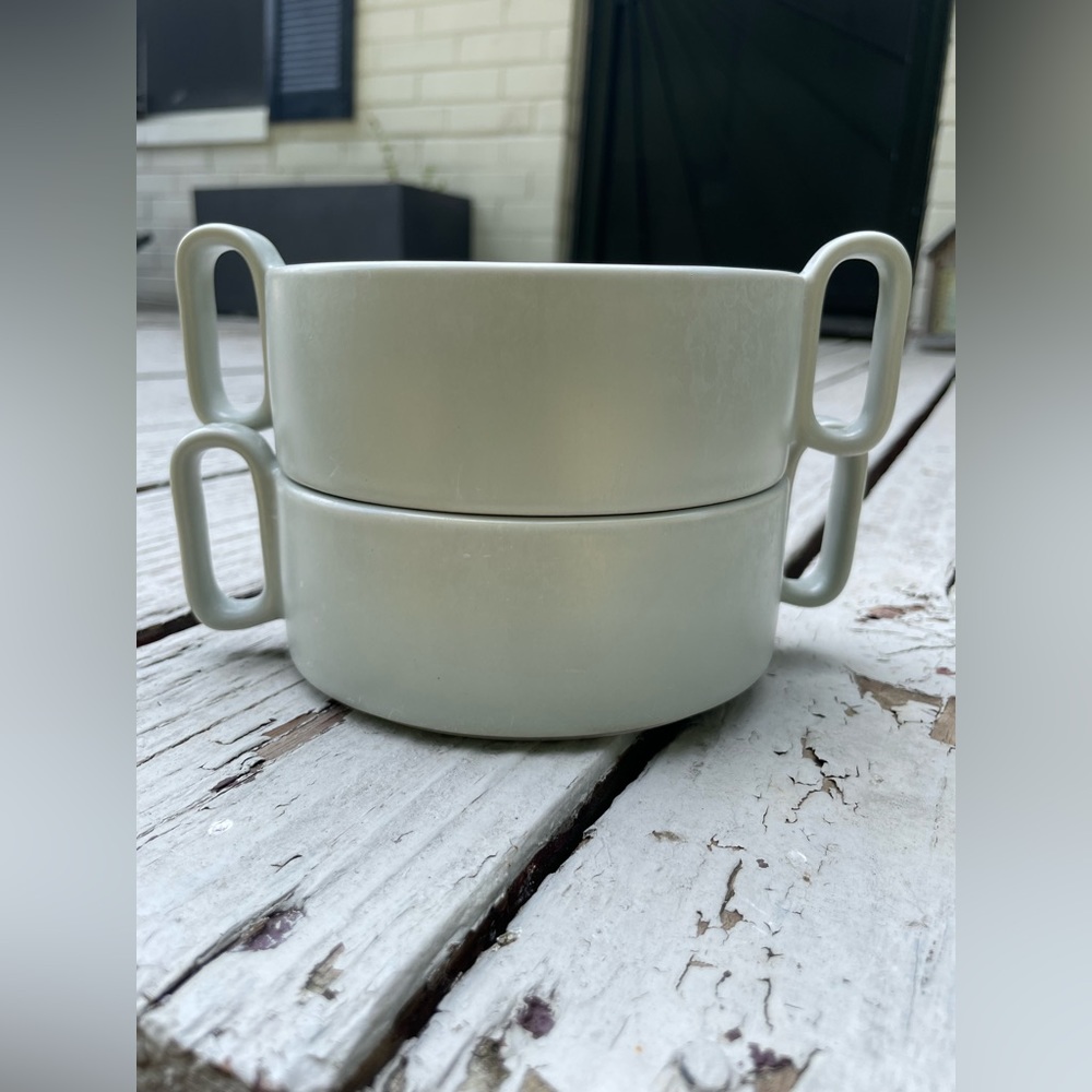 Pet bowls